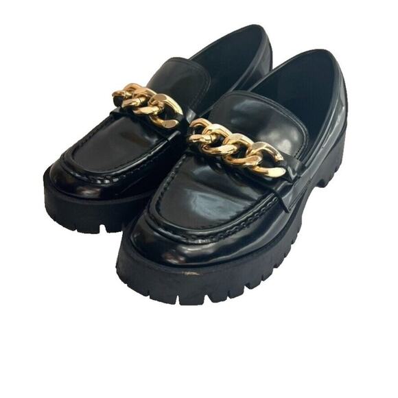 Guess Shoes Loafers Womens 8M Black Gold Tone Chain Lug Sole Chunky Platform - Picture 3 of 16